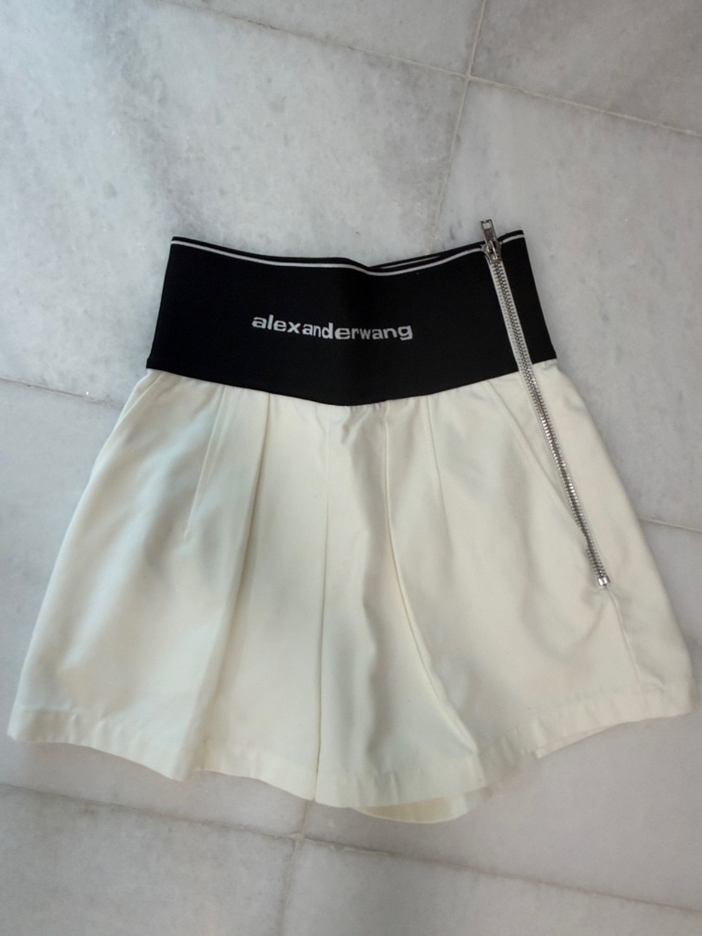 Alexander Wang Cream Pleated Shorts with Black Logo Waistband